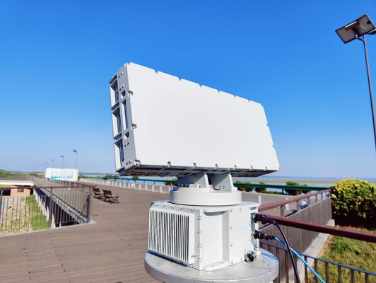 Perangkat anti-UAV yang menawarkan pengawasan drone saat ini Low Altitude Target Surveillance Radar